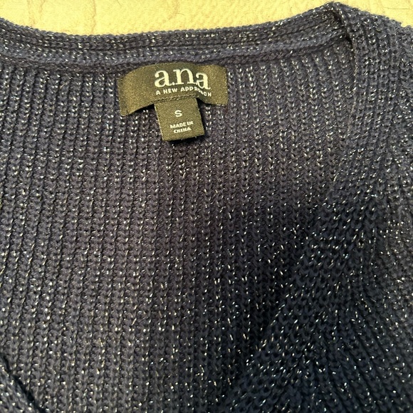 A.N.A. Navy with silver running through this sweater.  Size S - Picture 3 of 3